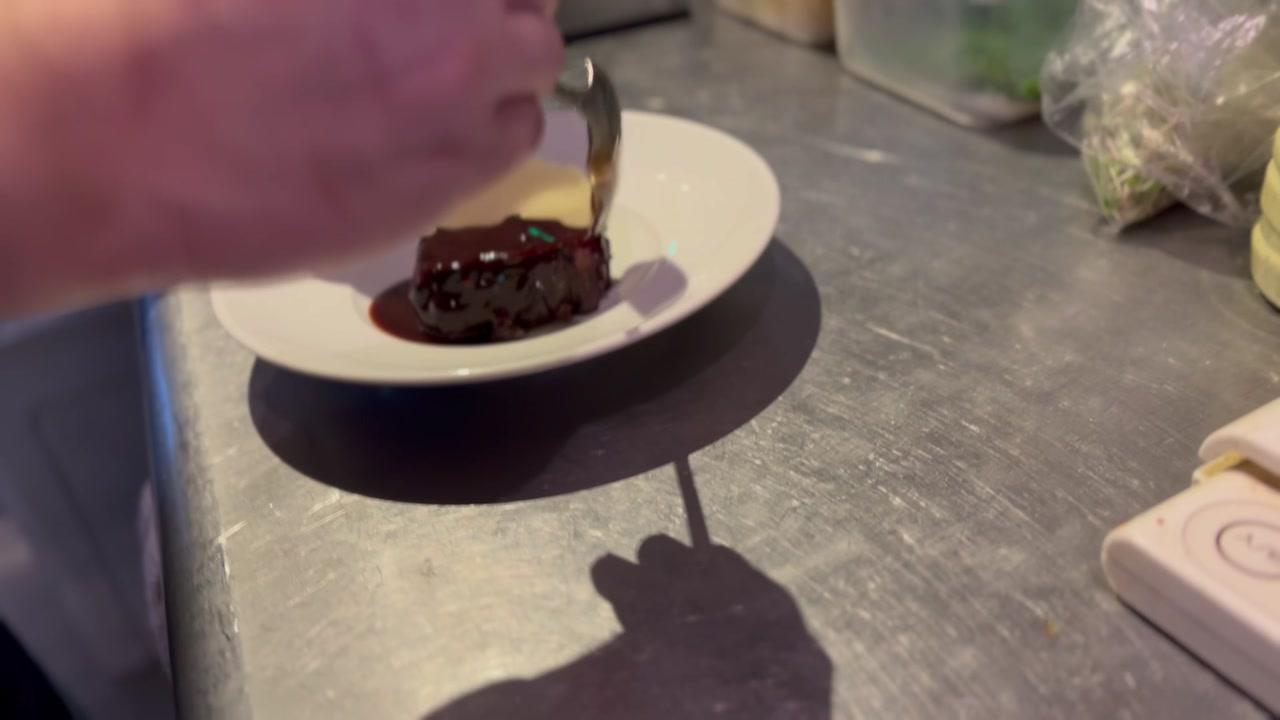 北千住ワイン酒場ビストロ2538です！