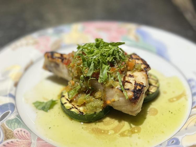 お昼から気軽にフレンチランチ！