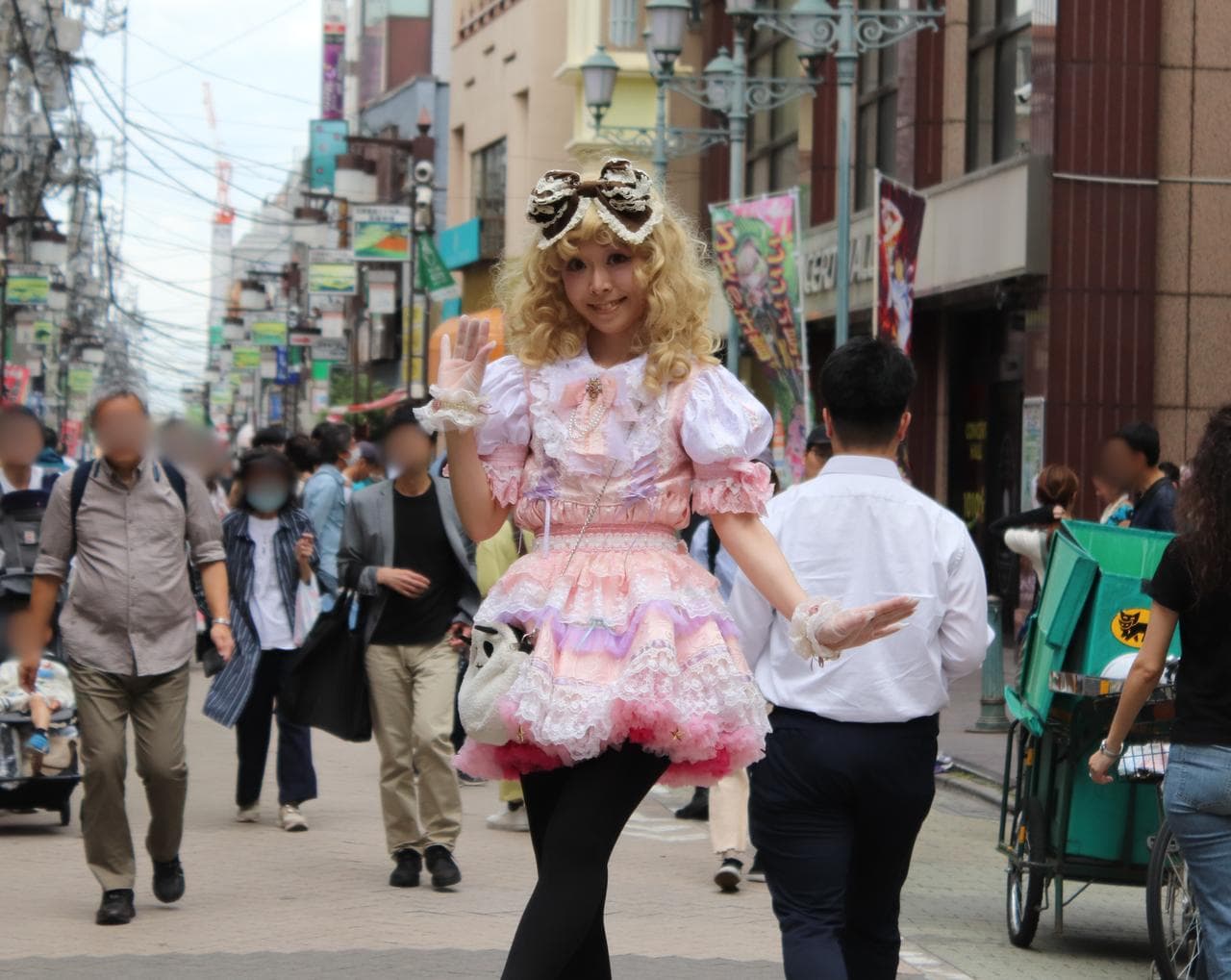 先日のイベントに出演してくれた大道芸人さんの紹介④