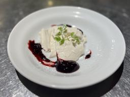 腹パン間違いなしのランチやってます!-small-photo4